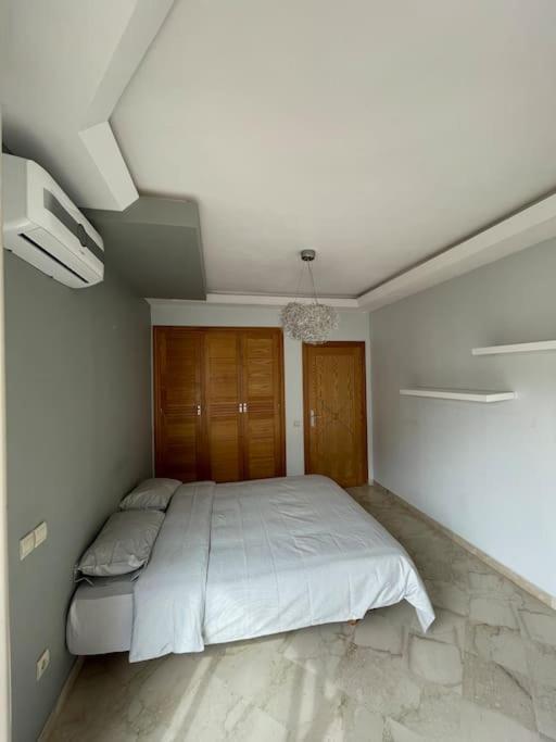 Big Luxury Apartment Near Airport نواصير المظهر الخارجي الصورة